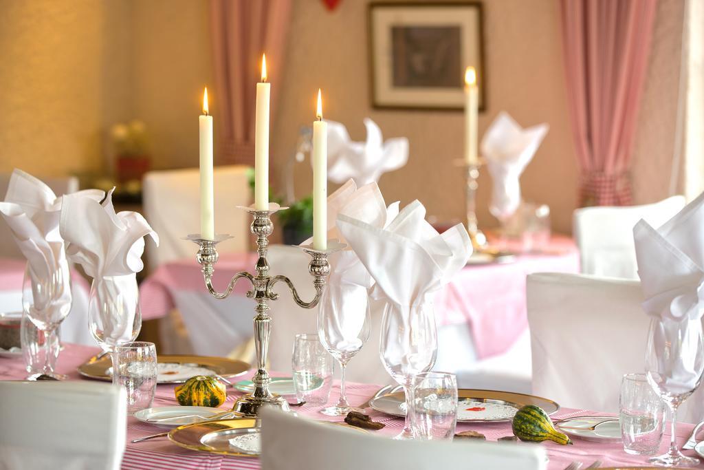 Hotel Restaurant Buerchnerhof Bürchen Esterno foto